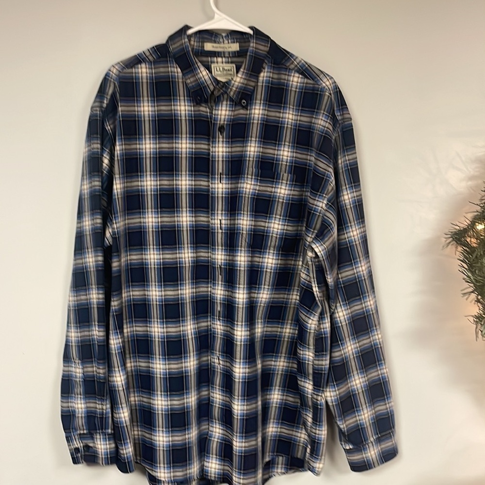 L.L. Bean Men's Traditional Fit Blue Plaid Cotton Button Front Shirt, XL- Reg